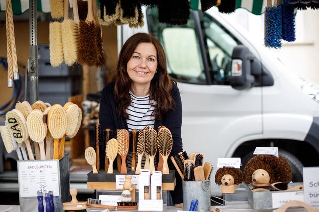 Melanie Eckhardt, Obfrau des Landesgremiums des Markt-, Straßen- und Wanderhandels und Marktfahrerin aus Mattersburg. | Foto: WKB/Hollunder
