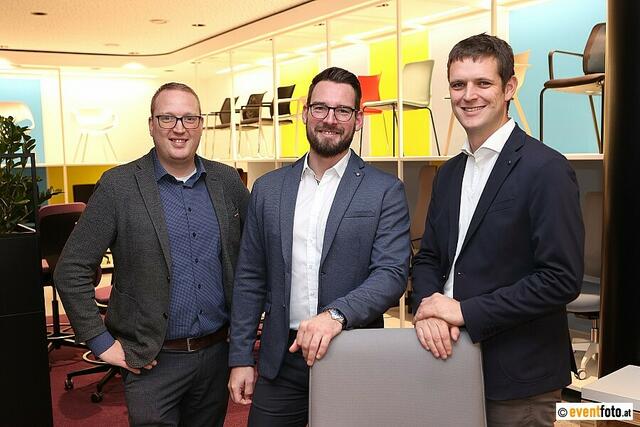 WKO-Bezirksobmann Tobias Luger mit den beiden hali-Geschäftsführern Mario Helfenschneider und Daniel Erlinger (v. l.). | Foto: Andreas Maringer