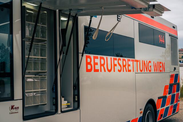 Für einen 83-jährigen Autofahrer kam jede Hilfe zu spät. (Symbolfoto) | Foto: Berufsrettung Wien