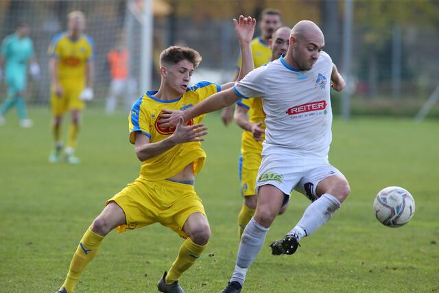 FC Attnang – SC Schwanenstadt 08 0:2 | Foto: Helmut Klein