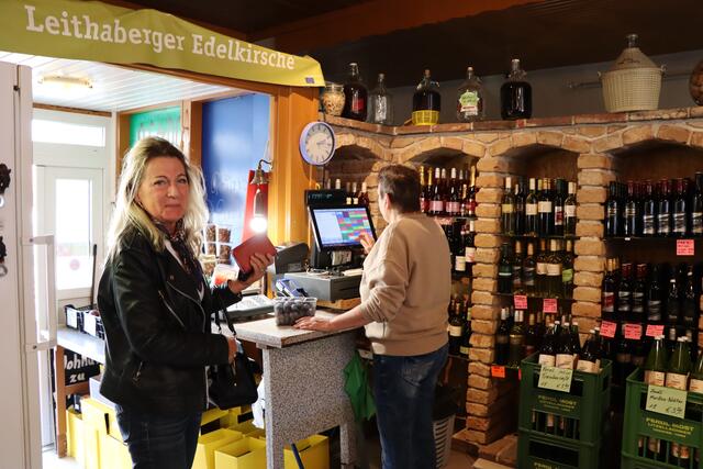 Zahlreiche Kundinnen und Kunden sowie Gäste schätzen das Angebot im Bärenhof. | Foto: Kathrin Haider