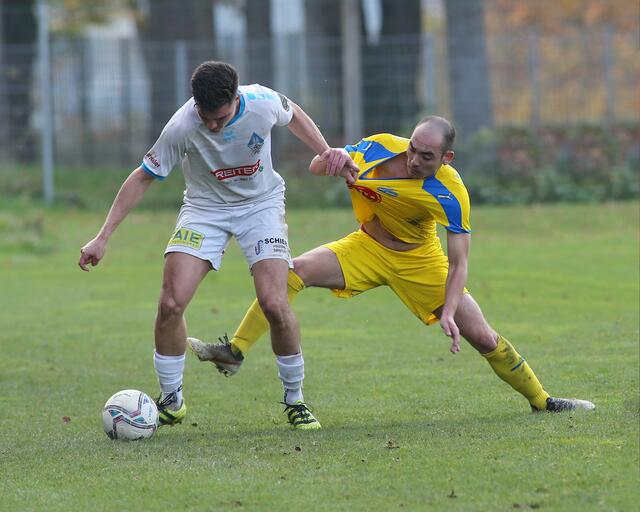 FC Attnang – SC Schwanenstadt 08 0:2 | Foto: Helmut Klein