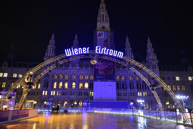 Der Wiener Eistraum wird auch 2023 wieder am Rathausplatz stattfinden.