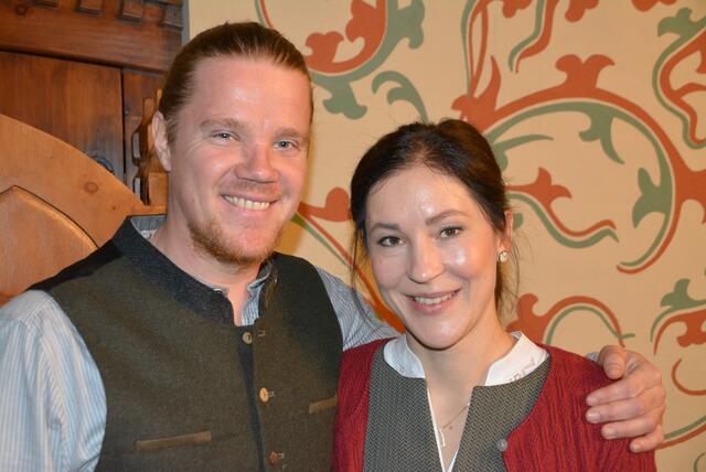 Die neuen Wirtsleute der Burgschenke in Mauterndorf: Caroline und Patrick Walchhofer | Foto: RegionalMedien Salzburg