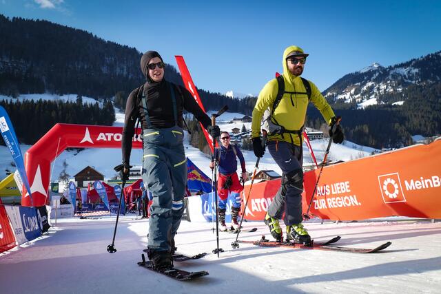 Hinauf geht es entlang der Atomic Backland Skitourenstrecke auf den Rußbacher Hornspitz.  | Foto: Kaserer-Peuker