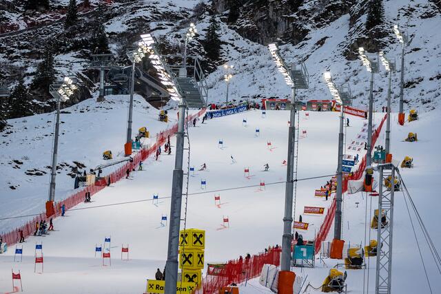 Zu den Weltcuprennen Mitte November in Lech Zürs am Arlberg werden rund 4.000 Zuschauer erwartet. | Foto: Erich Spiess