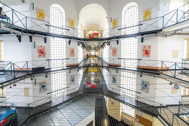 Nach zwei Dritteln seiner Haftstraße wurde er aus der Justizanstalt Graz-Karlau bedingt entlassen. (Archiv) | Foto: Foto Jörgler