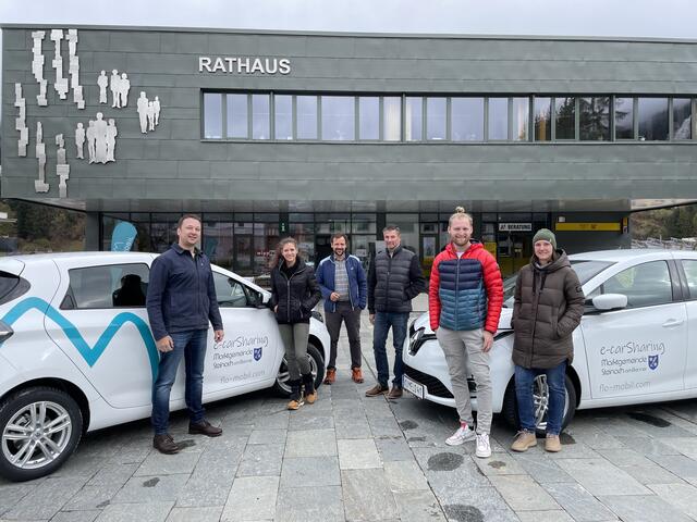 GV M. Achmüller, Verkehrsaussschuss-Obfrau B. Stockhammer, Bgm. F. Riedl, Vizebgm. B. Kreutz, GR M. Peer und A. Tautschnig (PV Wipptal)