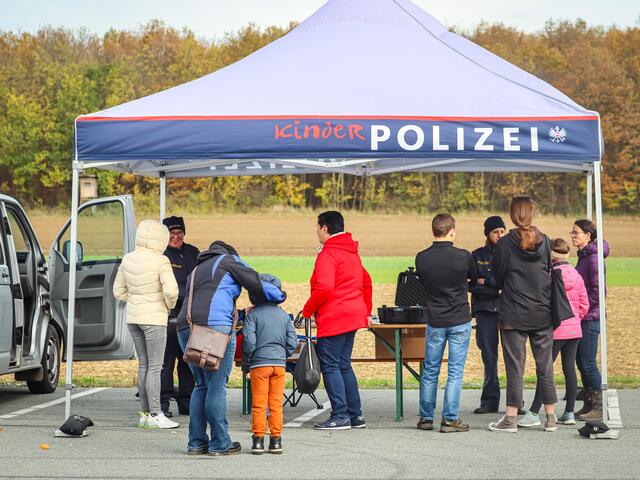 Kinder Polizei Mattersburg  | Foto: Alejandra Ortiz