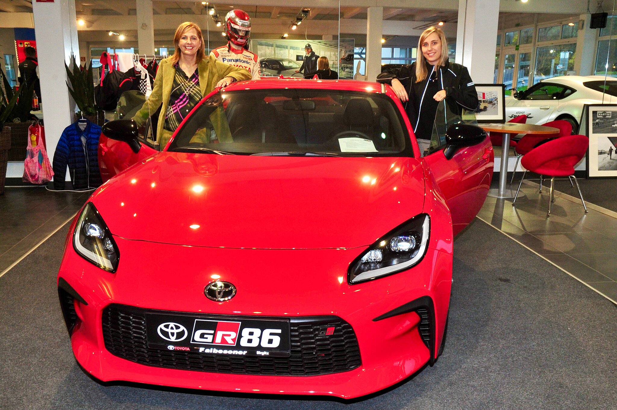 Showtime bei Falbesoner: Ein &amp;quot;Herbstzauber&amp;quot; im Birgitzer Autohaus ...