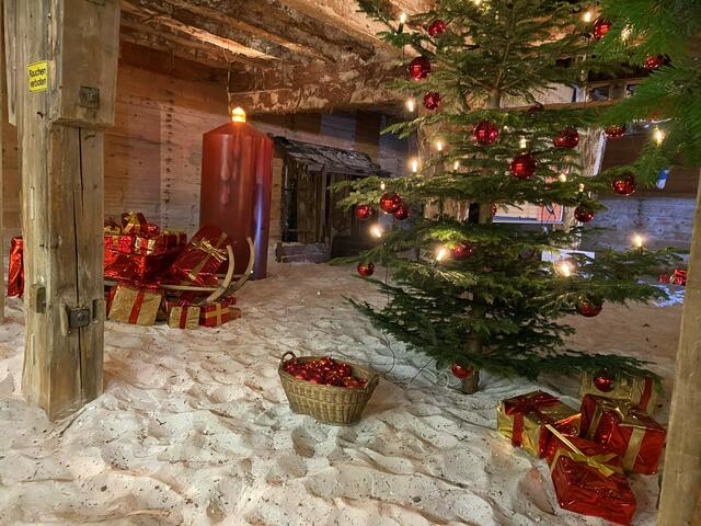 Der Weihnachtsmarkt Hallein eröffnet in der Alten Saline mit zahlreichen neue Programmpunkten. | Foto: Weihnachtsmarkt Hallein