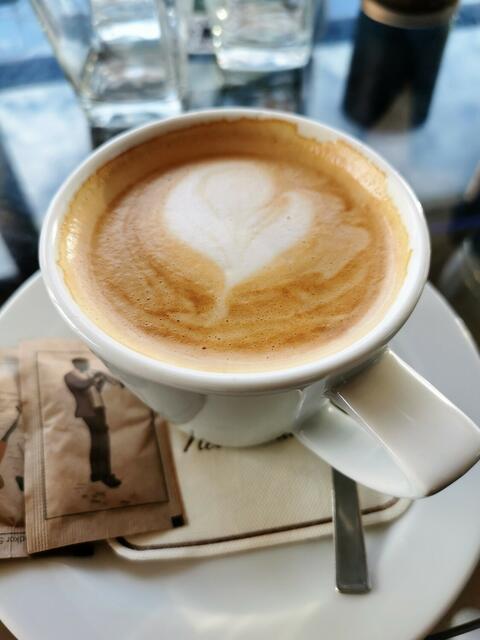Auch der Kaffee wurde mit Liebe serviert.