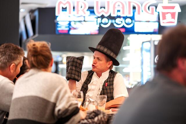 Wo gezaubert wird, staunen auch die Großen! | Foto: CYTA