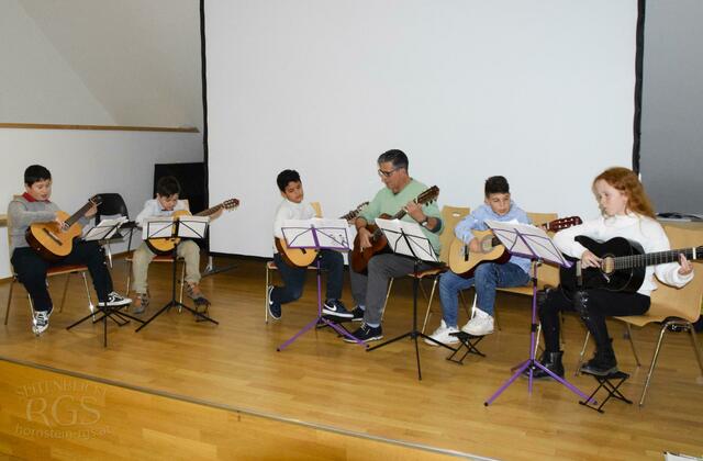 Gitarren der Musikschule Hornstein | Foto: RGS