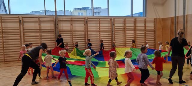 Jede Woche werden viele Kinder und Jugendliche bewegt. | Foto: Konrad-Krauthackl