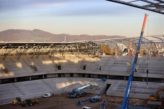 Der LASK kann sich auf einen echten Hexenkessel freuen. | Foto: Reischl