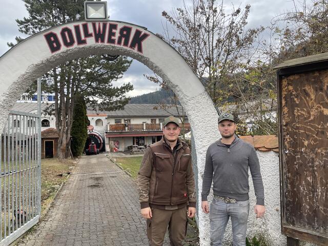 Johannes Weitzer (li.) und David Mandl aus Bruck betreiben die neue Disco. | Foto: RegionalMedien Steiermark