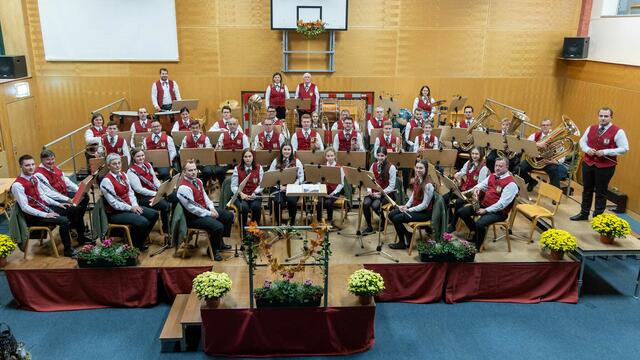Die Marktmusikkpelle Jagerberg hatte zum Herbstkonzert in die Mehrzweckhalle geladen. | Foto: Marktmusikkapelle Jagerberg