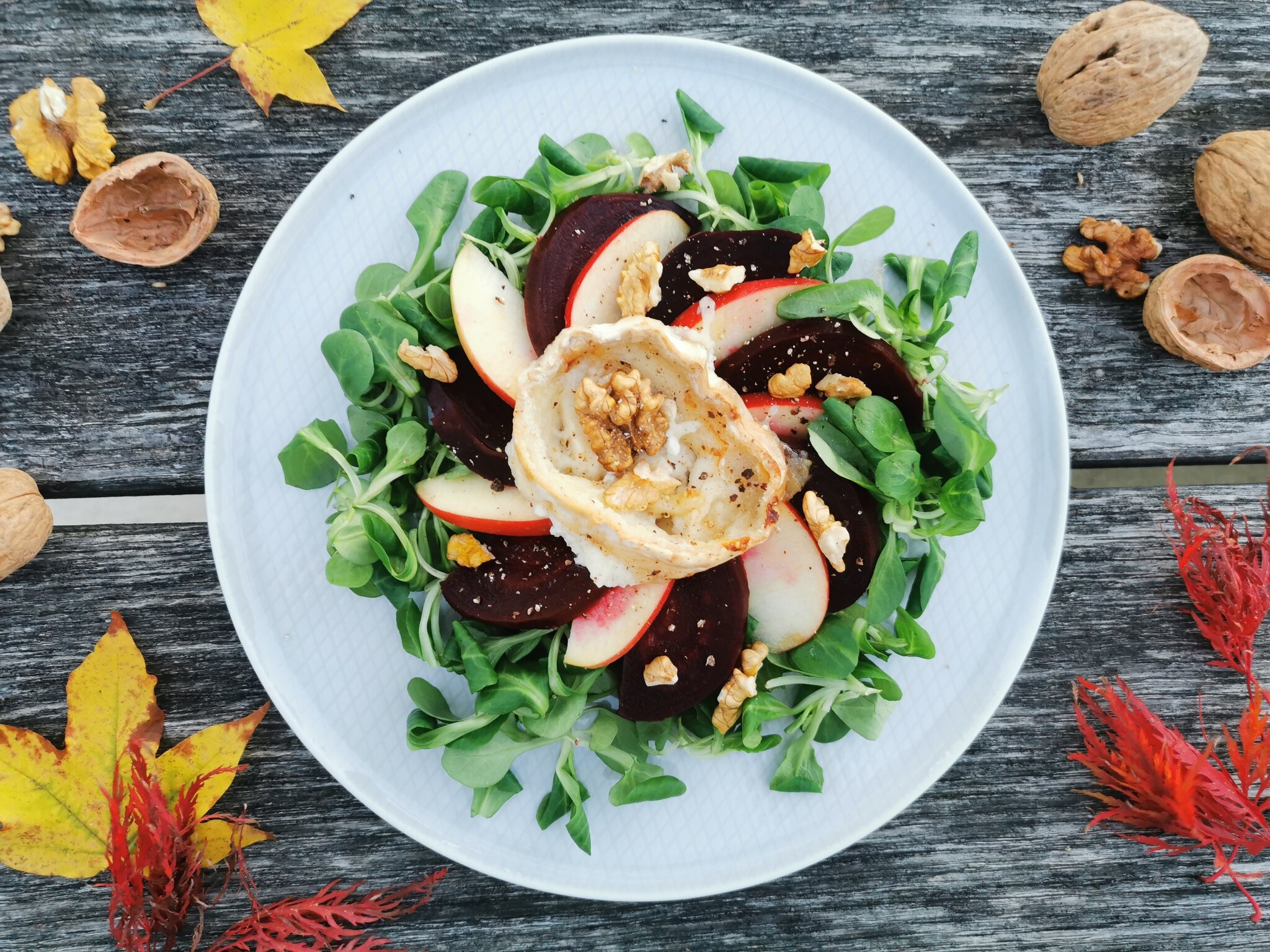 Kochstorys by Katrin: Vogerlsalat mit Rauner, Apfel &amp; gratiniertem ...