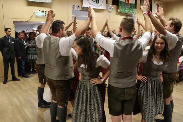 Für die Burschen hieß es Hände hoch!