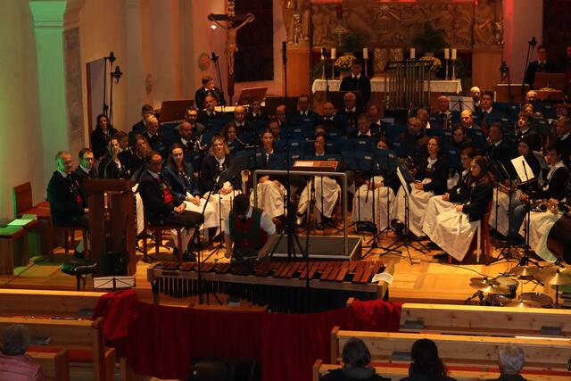 Matteo Öttl legte eine beeindruckende Performance auf der Marimba hin.  | Foto: Elisabeth Zangerl 