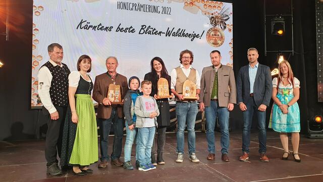 Kärntner Honigprämierung: Die Gewinner der "Kärntner Bären" in der Kategorie "Blüten-Waldhonige" | Foto: Landesverband für Bienenzucht in Kärnten