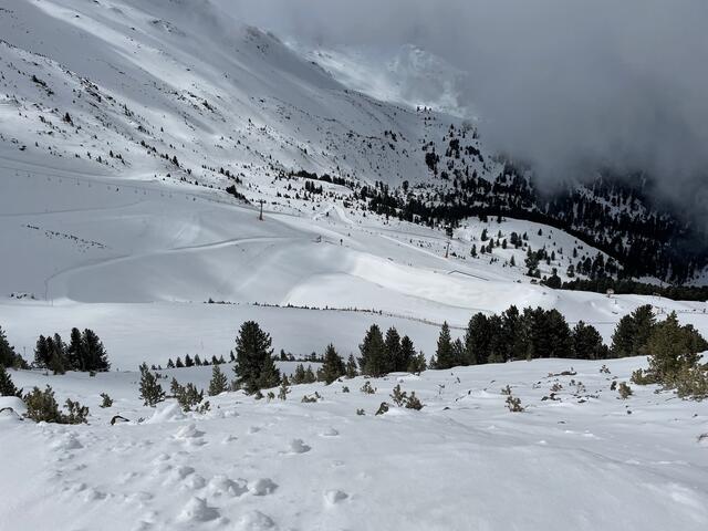 Die neue Talabfahrt in Tulfes stößt bei vielen auf Widerstand. | Foto: Kendlbacher