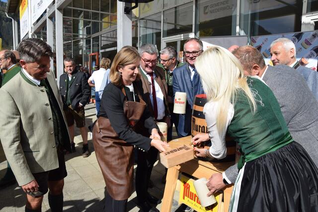 Der Bieranstich beim Maxlaunmarkt ist bereits geglückt. | Foto: Verderber