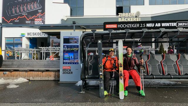 In ihrem Ski-Roadmovie "West 2 East" dokumentieren Lukas Böhm und Bastian Meier ihren Versuch, Österreich auf Skiern zu durchqueren. | Foto: Bastian Meier or Lukas Böhm