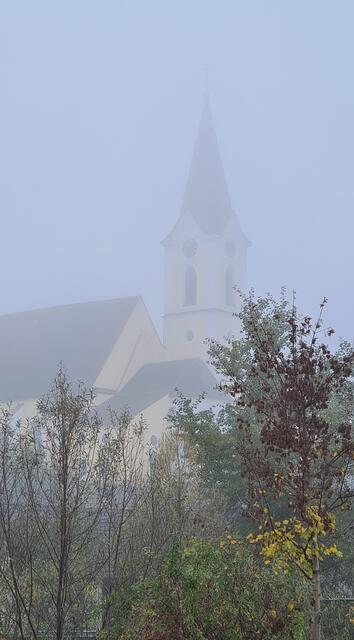 Leserfoto Pfarrkirche St. an der Gusen trägt Nebelschleier Perg