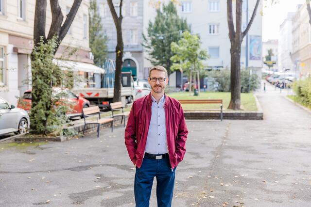 Markus Österreicher, Neos-Klubobmann in Margareten, freut sich über das positive Feedback der MA 28. | Foto: Carmen Trappenberg