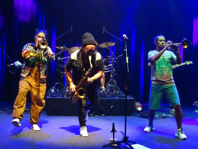 Die sechs Musiker stammen aus den unterschiedlichsten Teilen Südamerikas sowie Spaniens. | Foto: Sarah Braun