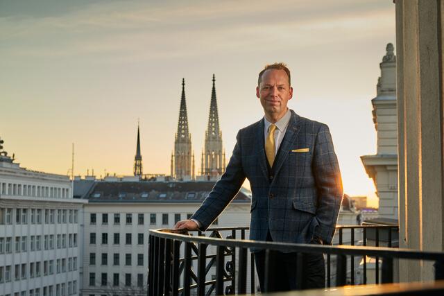 Opferanwalt Öhlböck legt die neuesten Erkenntnisse im Fall Leonie vor. | Foto: Rene Hundertpfund