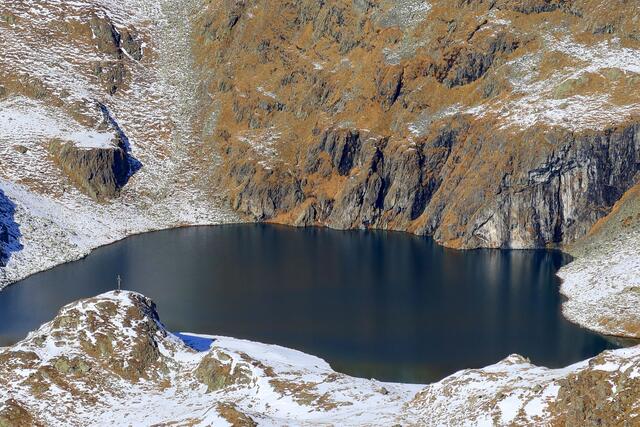 Alkusersee gezoomt vom Gipfel