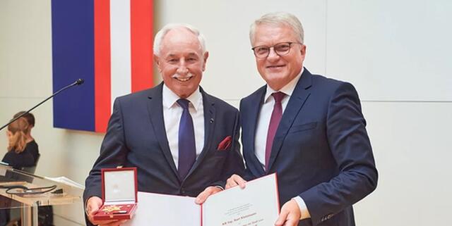 KEBA-Gründer Karl Kletzmaier und Bürgermeister Klaus Luger (SPÖ) | Foto: KEBA