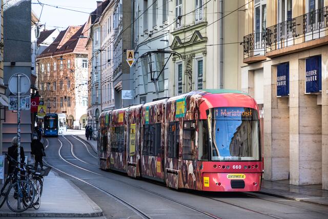 Am geplanten Öffi-Ausbau regt sich nun laute Kritik. | Foto: Jorj Konstantinov
