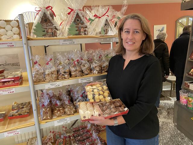 Katharina Rainer-Valtiner führt eine 160-jährige Tradition fort: "Kekse gehören zu Weihnachten einfach dazu!" | Foto: MeinBezirk.at