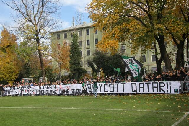 FC Wacker Innsbruck Fanszene mit klarer Botschaft (Stadtderby Union vs. Wacker) | Foto: Tilg
