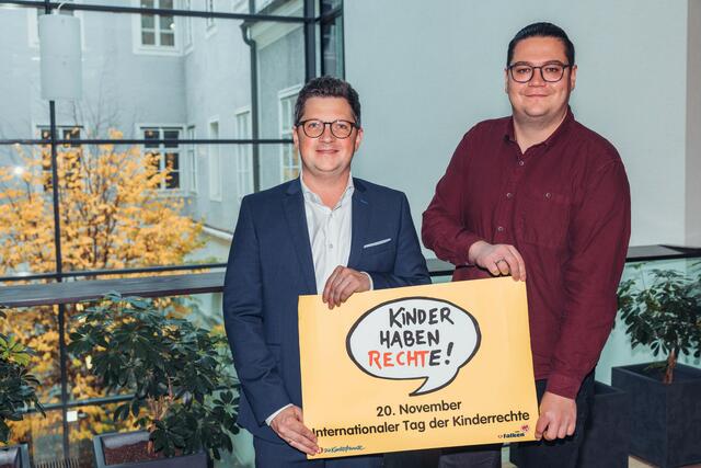 Landesrat Michael Lindner und Landtagsabgeordneter Thomas Antlinger wollen ein starkes Zeichen der Solidarität setzen.
  | Foto: SPÖ