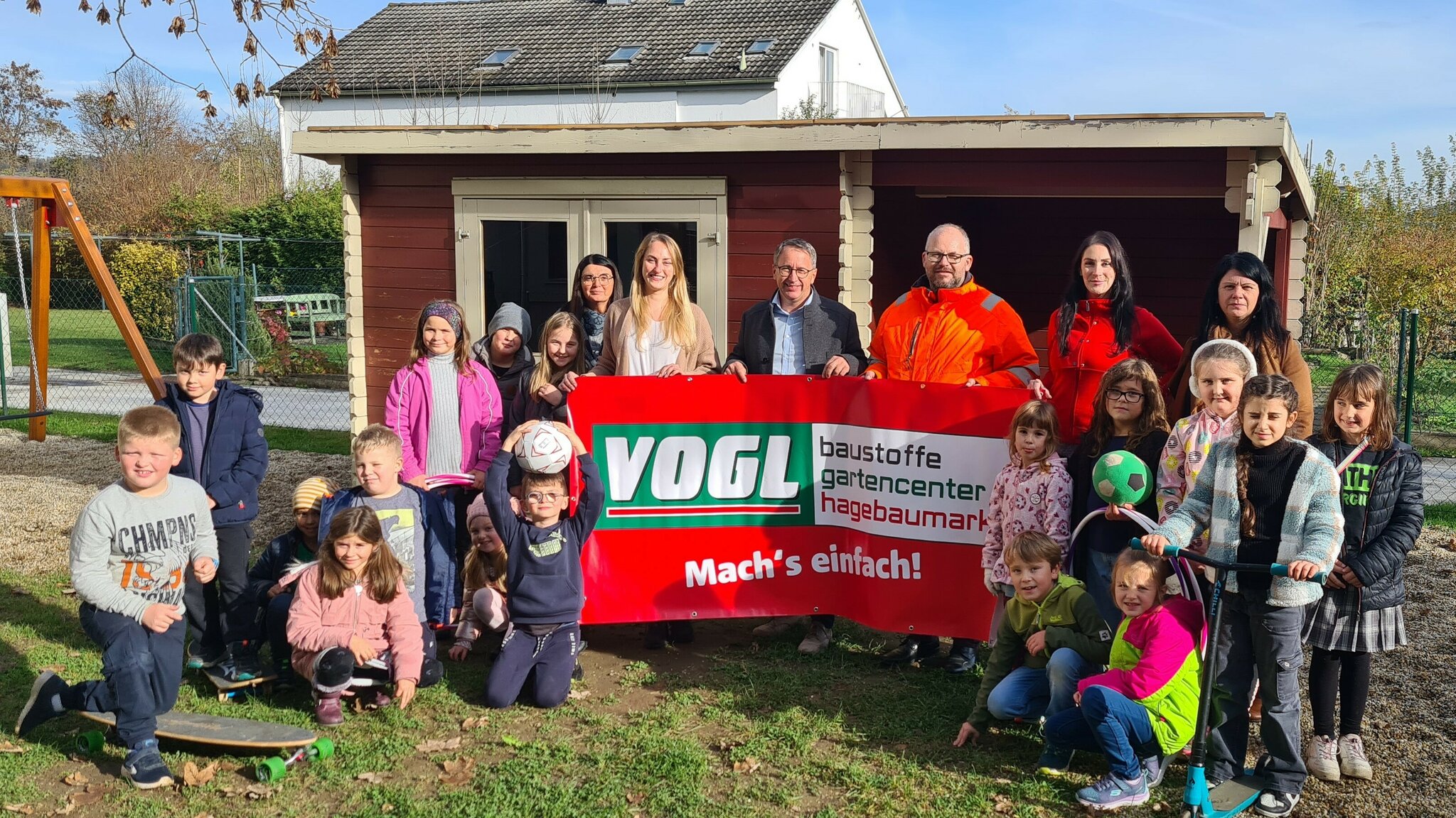 Hagebau Vogl Rosental: Neue Gartenhütte für den Rosentaler Schülerhort ...