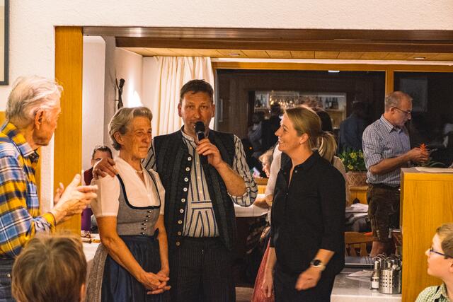 Peter Margreiter bedankte sich bei den Wirtsleuten | Foto: Pernsteiner