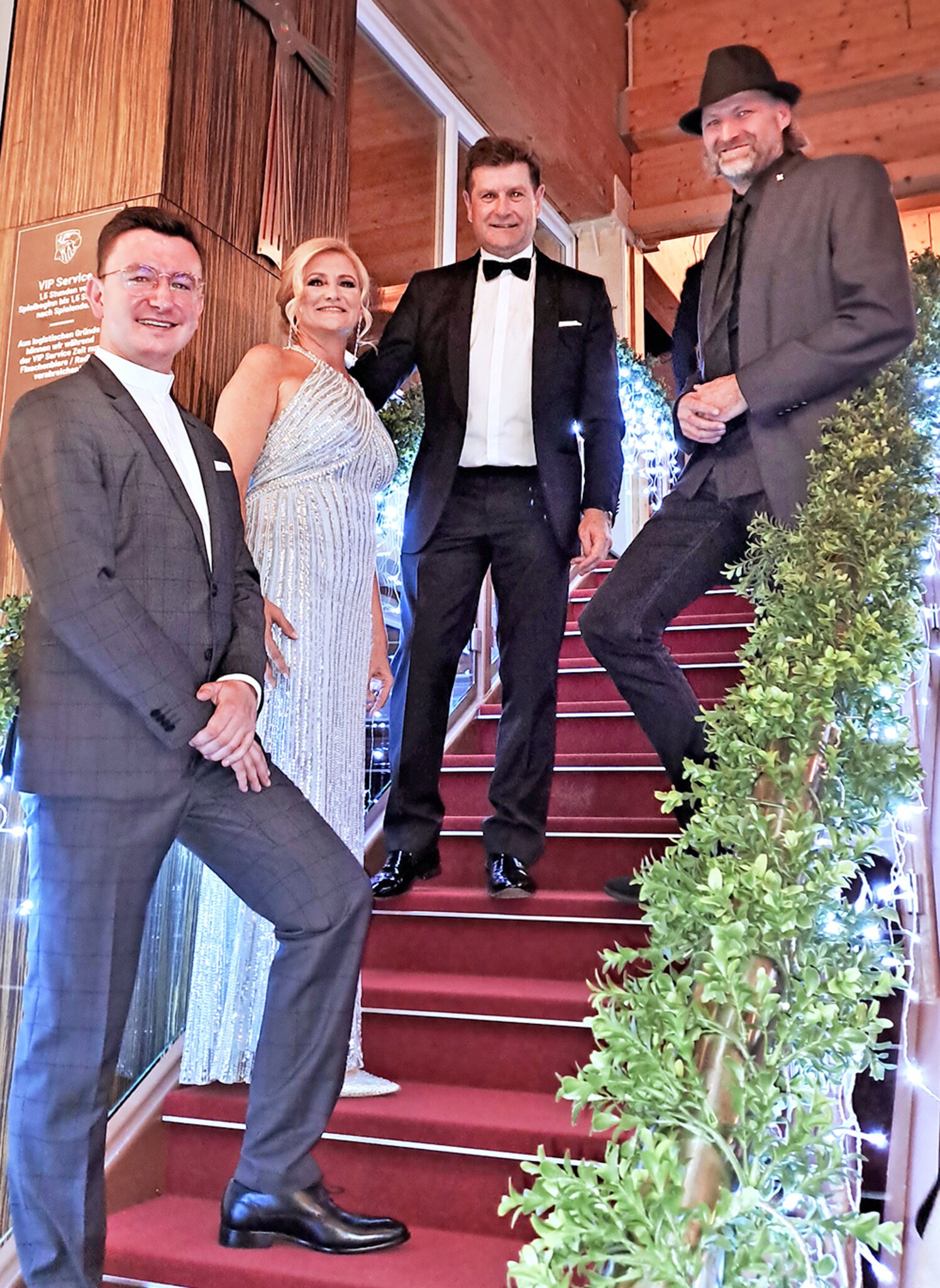 Wolfsberg: Heimo Luxbacher fertigte ein Kreuz für den WAC an - Lavanttal