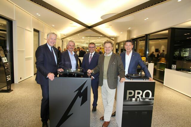 LR Martin Eichtinger, LTP Karl Wilfing, LAbg. Manfred Schulz, CEO Heinz Lichtenegger, LAbg. Kurt Hackl
 | Foto: Obermayer