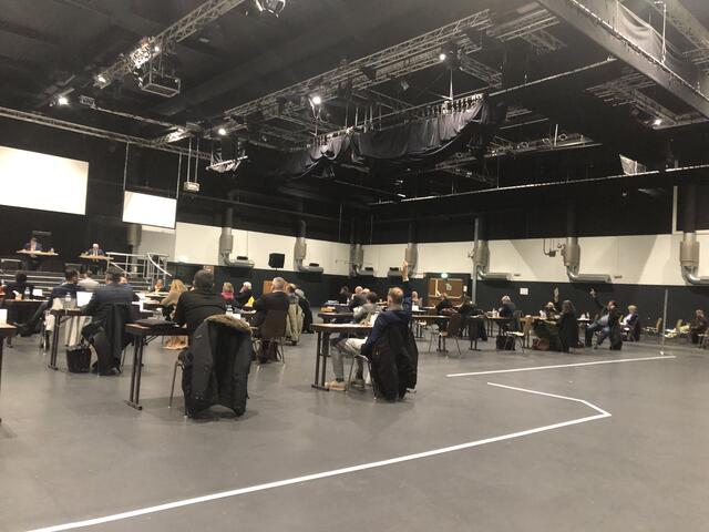 Blick in den Gemeinderatssaal in der Halle B