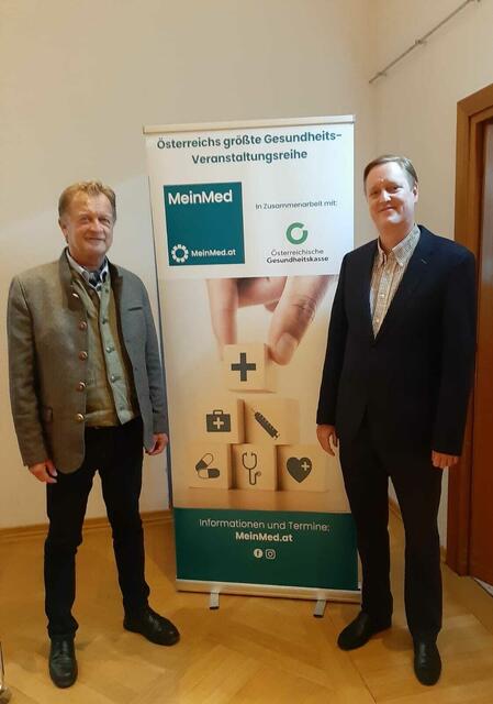Schilddrüsenspezialist Stephan Majtényi (r.) mit Moderator Peter Fridecky. | Foto: MeinMed 