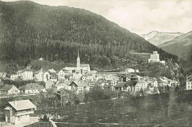 Blick vom "Schentengarten" in das Zentrum von Landeck. | Foto: Josef Tröger