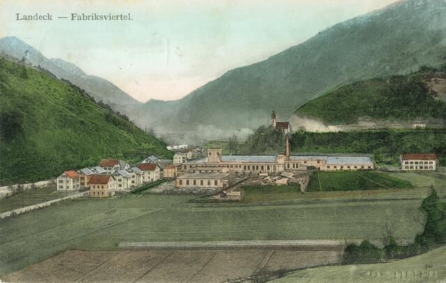 Die neue Textilfabrik im Bruggfeld, im Hintergrund die Burschlkirche. | Foto: Josef Tröger