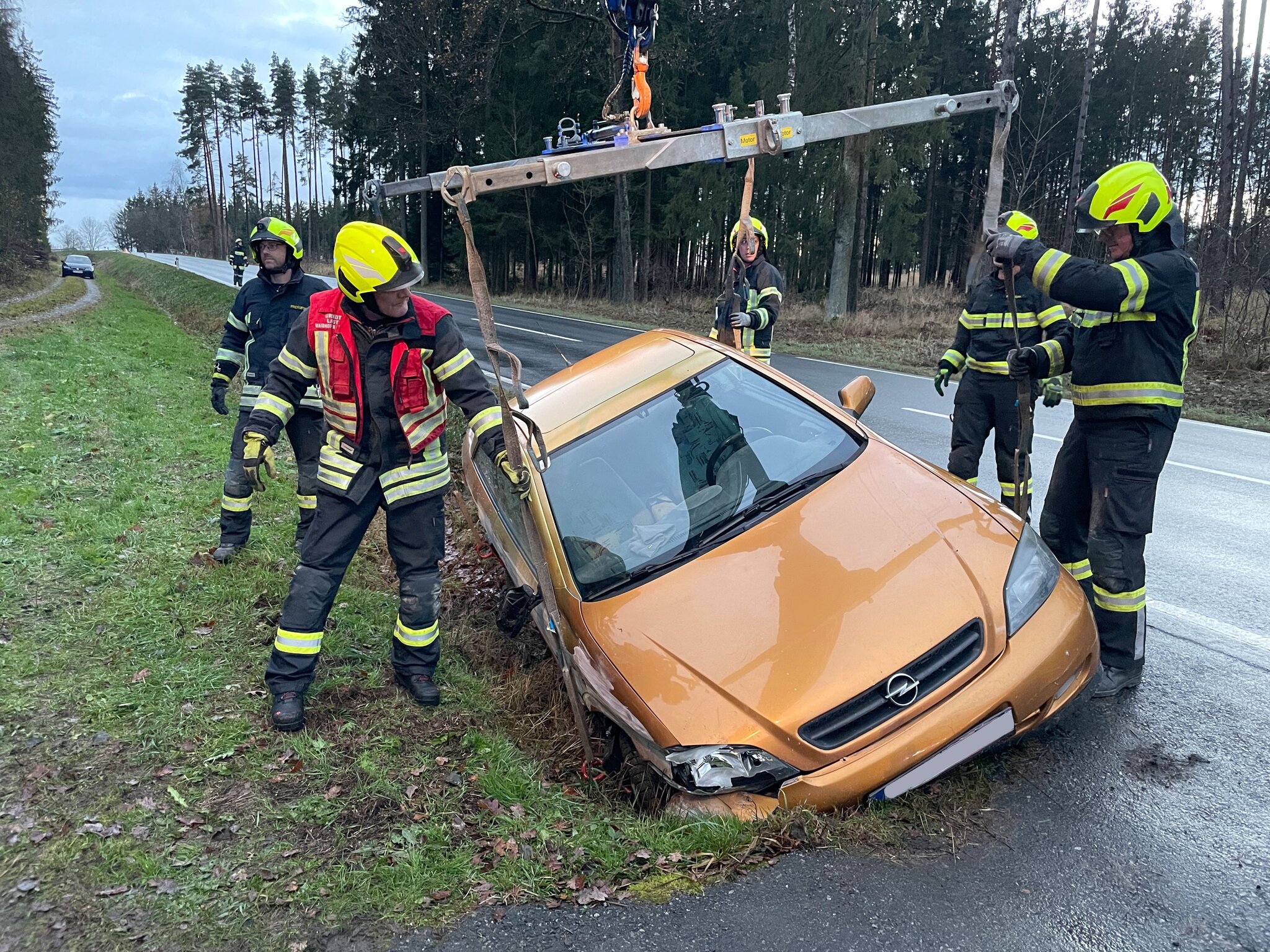 Postunfall Auf B5 Heute