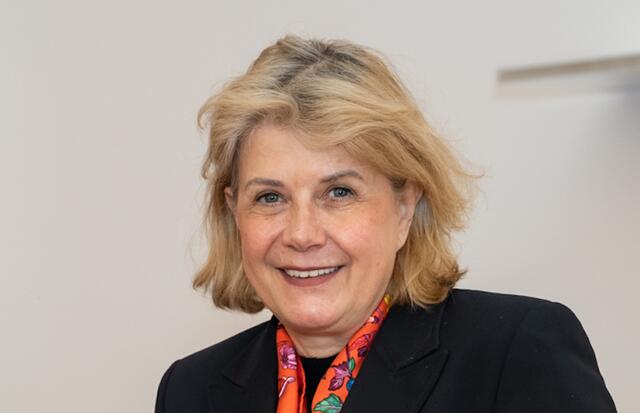 Gabriele Zuna-Kratky hat das Goldene Ehrenzeichen für Verdienste um das Land Wien bekommen. | Foto: David Bohmann