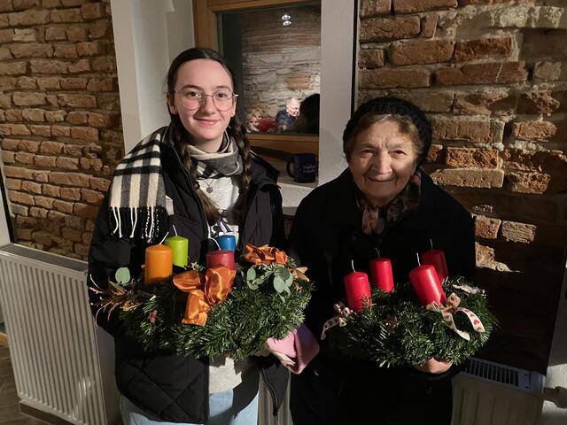 Jung und Alt kamen zum Adventbazar in Kroatisch Minihof/Mjenovo